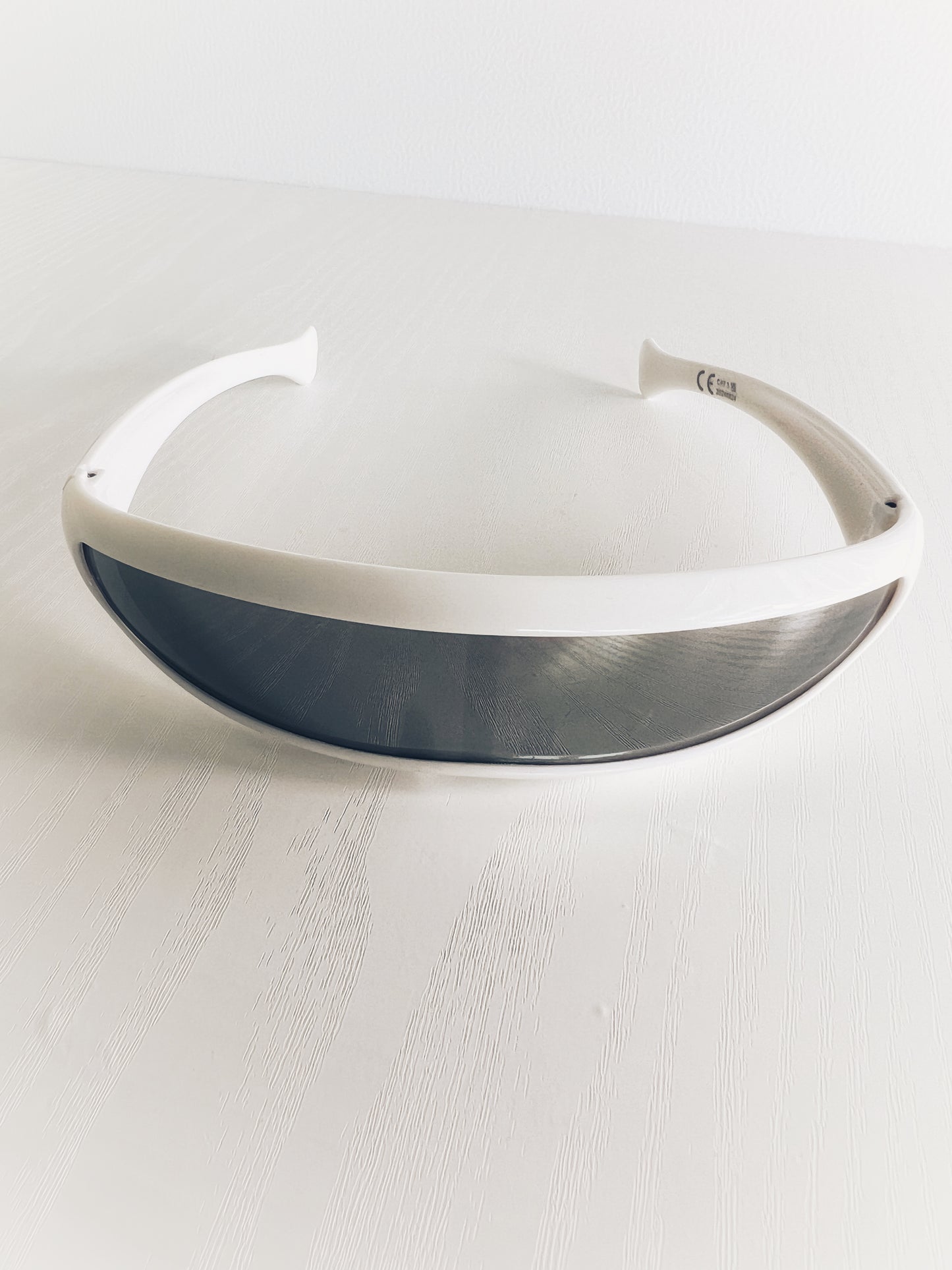 Future silver akiniai