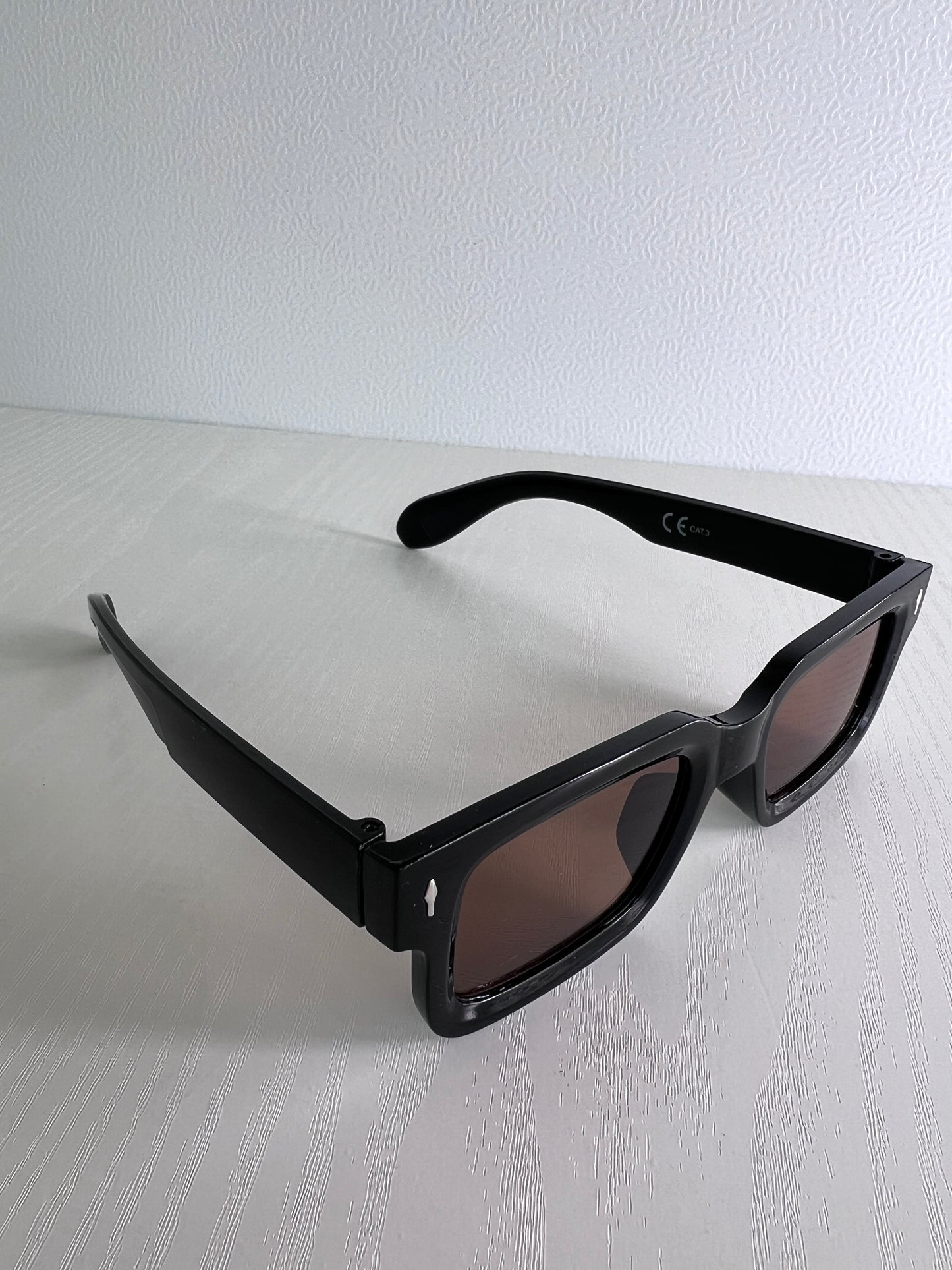Bond 007 brown saulės akiniai