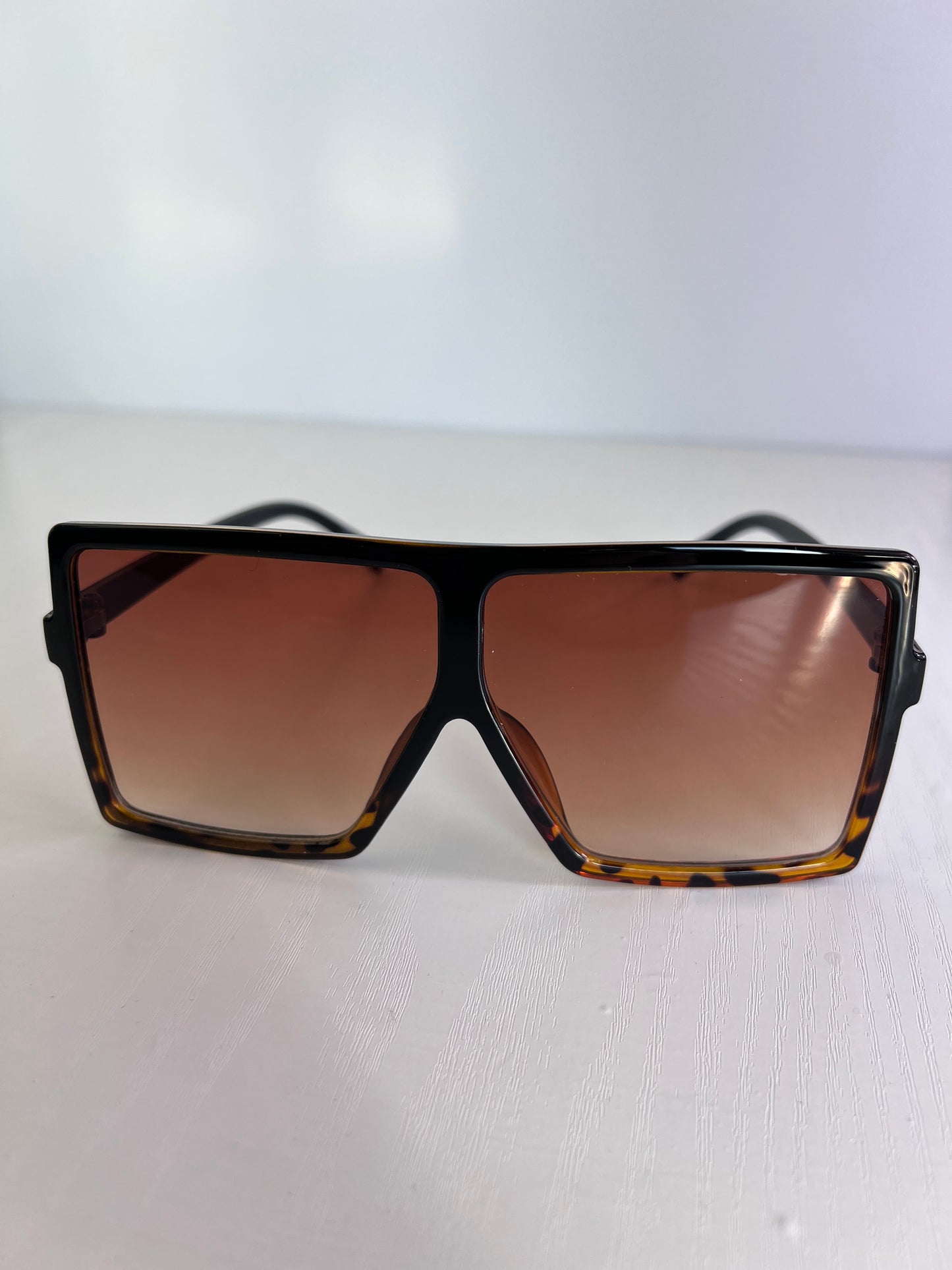 Big brown style saulės akiniai