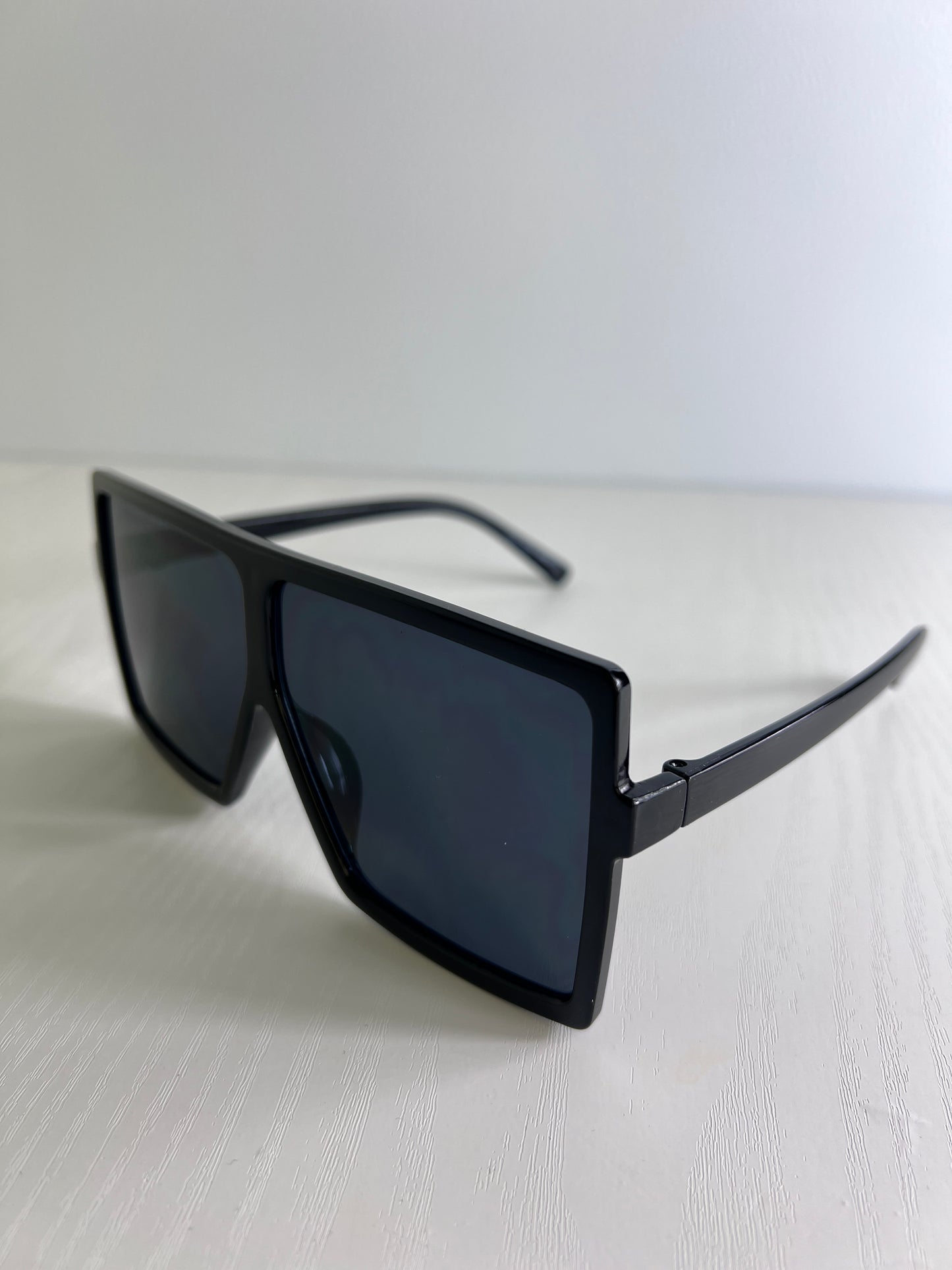 Big black style saulės akiniai